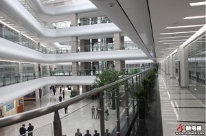 全国九百多名代理商参观恒达富士电梯练市智能工厂