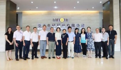 国家知识产权局专利专家到菱王电梯调研(图1) 国家知识产权局专利专家到菱王电梯调研(图1)