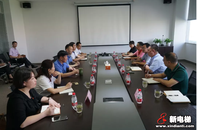 税务银行联动助力恒达富士电梯良性持续发展(图3) 税务银行联动助力恒达富士电梯良性持续发展(图3)