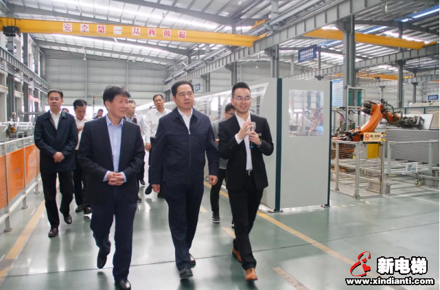 恒达富士电梯迎湖州市市委书记马晓晖一行领导莅临调研指导(图5) 恒达富士电梯迎湖州市市委书记马晓晖一行领导莅临调研指导(图5)