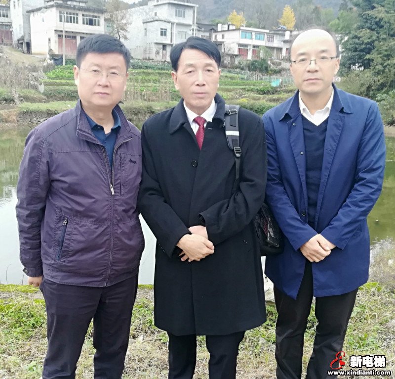 苏州市电梯业商会赴泉塘村开展扶贫调研和结对帮扶考察工作(图4) 苏州市电梯业商会赴泉塘村开展扶贫调研和结对帮扶考察工作(图4)