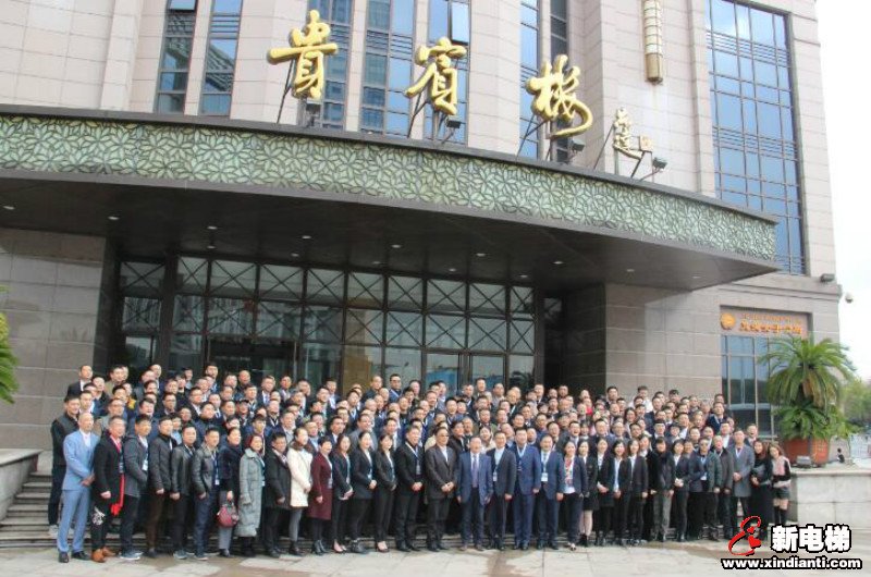 赢未来!以梦为马,不负韶华--莱茵电梯2020年代理商大会暨年会在常熟召开(图1) 赢未来!以梦为马,不负韶华--莱茵电梯2020年代理商大会暨年会在常熟召开(图1)