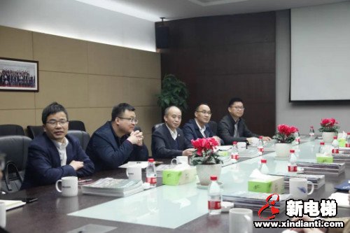 省委组织部人才办副主任、省人社厅专技处处长陈荣华一行莅临森赫电梯调研考察(图3) 省委组织部人才办副主任、省人社厅专技处处长陈荣华一行莅临森赫电梯调研考察(图3)