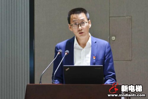 不忘初心,砥砺前行——巨人集团党委召开换届选举大会(图11) 不忘初心,砥砺前行——巨人集团党委召开换届选举大会(图11)