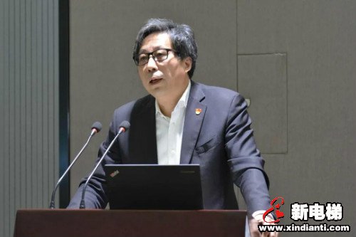 不忘初心,砥砺前行——巨人集团党委召开换届选举大会(图12) 不忘初心,砥砺前行——巨人集团党委召开换届选举大会(图12)