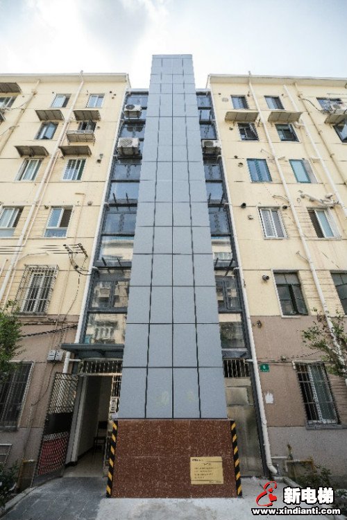 老楼“上新”了,小区加装电梯不再“遥不可及”(图1) 老楼“上新”了,小区加装电梯不再“遥不可及”(图1)