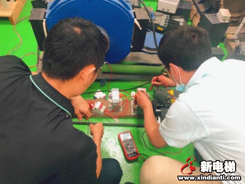 新电梯早新闻 6月23日 星期二 农历五月初三(图2) 新电梯早新闻 6月23日 星期二 农历五月初三(图2)