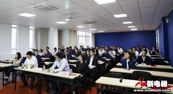鹰击长空,展翅翱翔!康力学院2020年“雄鹰管理班”圆满结束(图3) 鹰击长空,展翅翱翔!康力学院2020年“雄鹰管理班”圆满结束(图3)