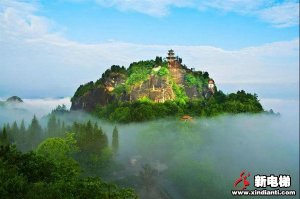 “绝壁天梯”现身又一悬崖景区，速来围观！