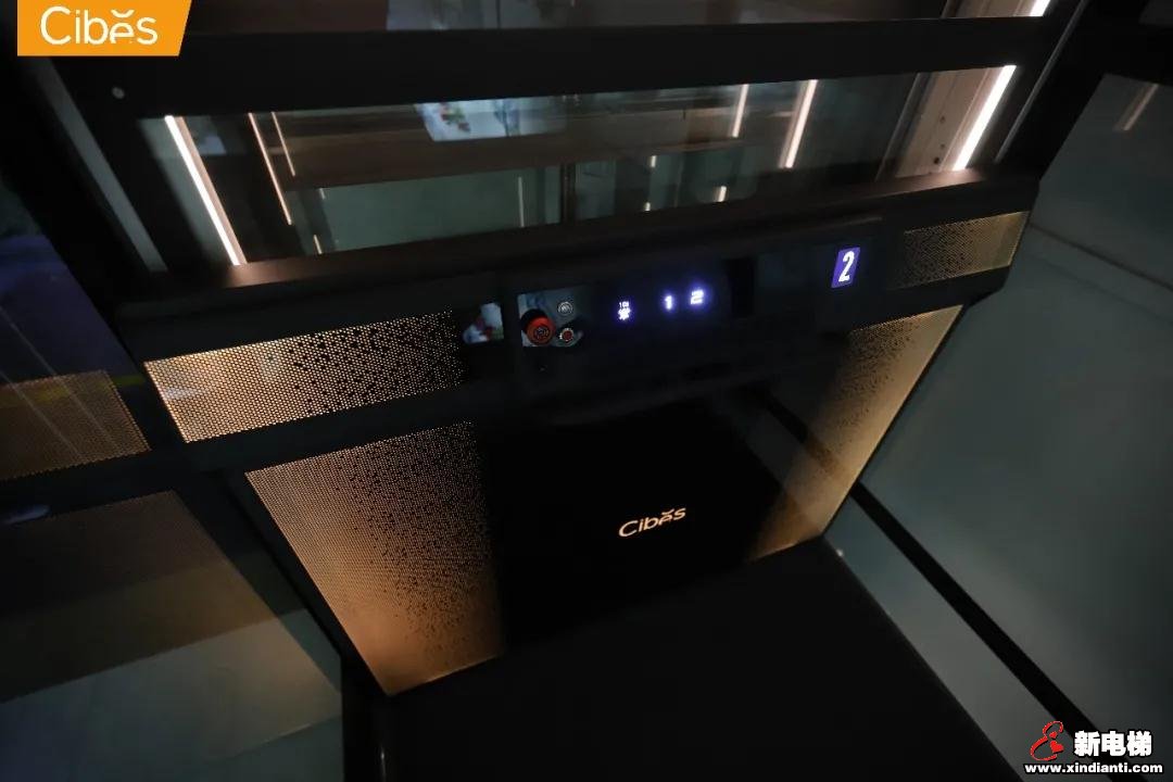 CIBES西柏思丨Voyager V80 “星际+”与“舒适版” 梦幻与自然交织(图4) CIBES西柏思丨Voyager V80 “星际+”与“舒适版” 梦幻与自然交织(图4)