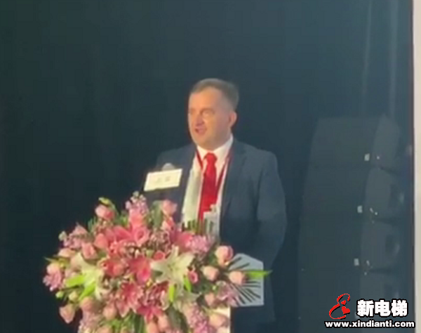 携手共舞!迅达中国与商汤科技签约仪式在上海嘉定园举办(图6) 携手共舞!迅达中国与商汤科技签约仪式在上海嘉定园举办(图6)
