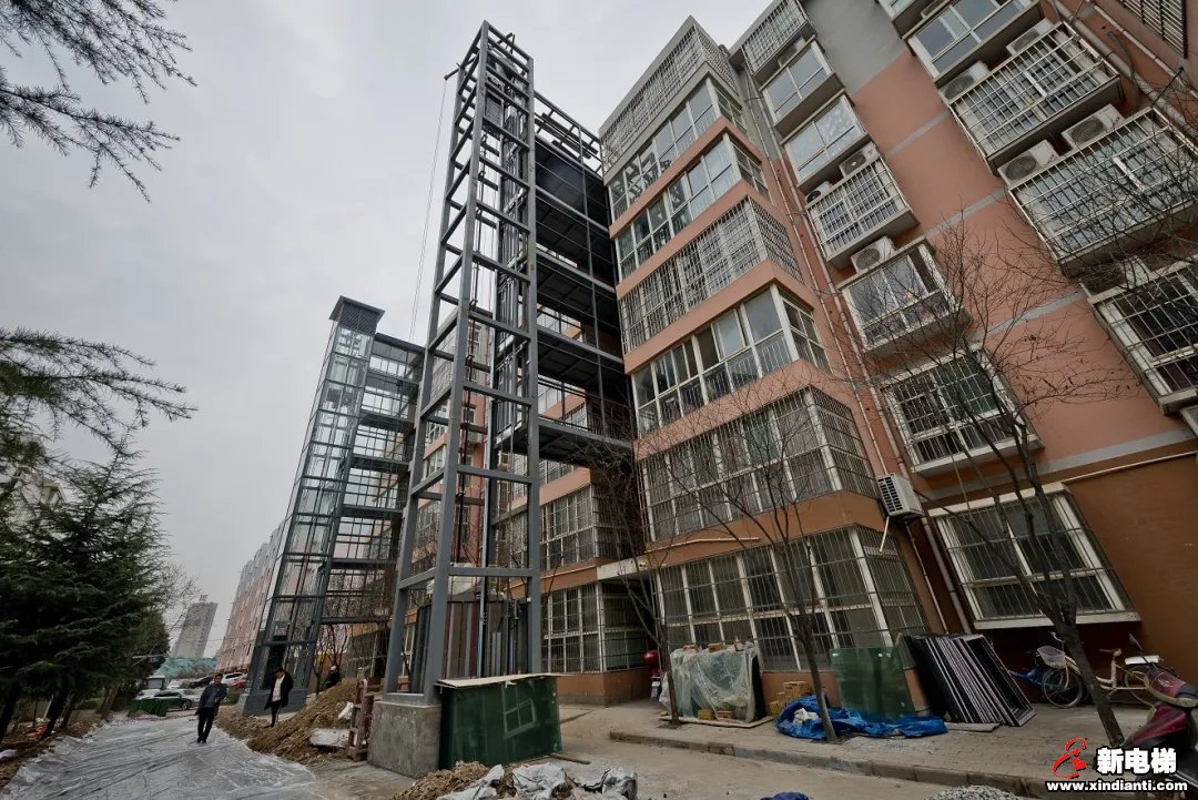 2021,既有建筑加装电梯将成经济内循环主动力之一(图1) 2021,既有建筑加装电梯将成经济内循环主动力之一(图1)