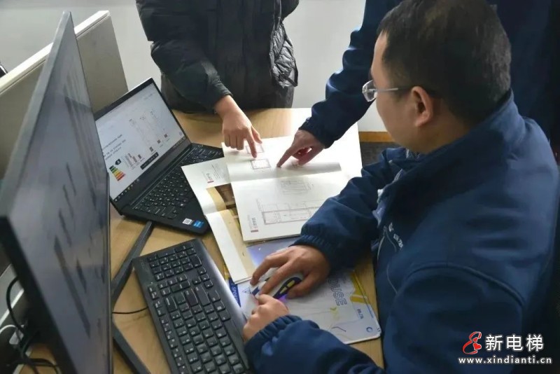 冰城旧梯焕新 迎送更添温馨 | 巨龙电梯更新改造项目(图3) 冰城旧梯焕新 迎送更添温馨 | 巨龙电梯更新改造项目(图3)