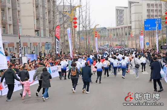 康力电梯助力 2024成都首场国家级马拉松开跑(图6) 康力电梯助力 2024成都首场国家级马拉松开跑(图6)