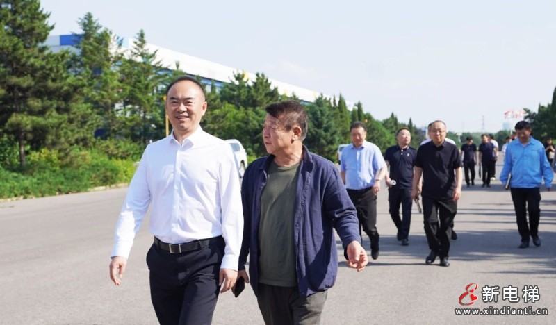 政企携手 共促繁荣 | 政府领导深入企业调研,助力远大开启新征程(图7) 政企携手 共促繁荣 | 政府领导深入企业调研,助力远大开启新征程(图7)