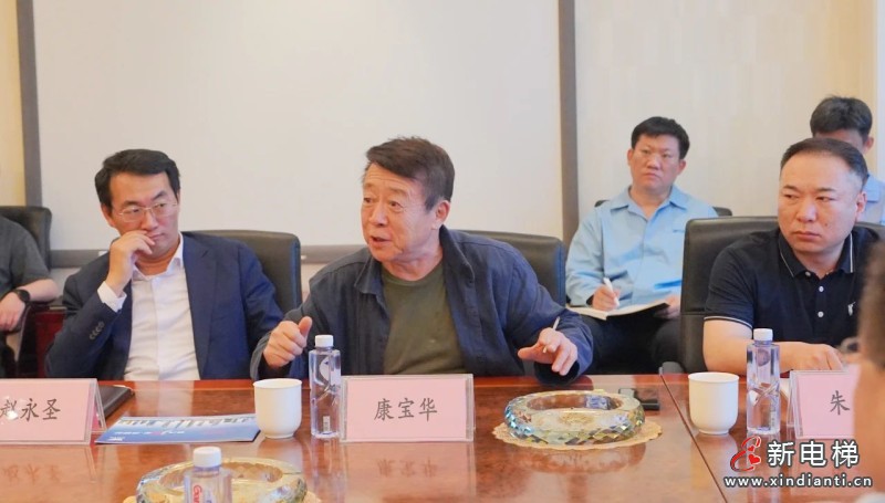 政企携手 共促繁荣 | 政府领导深入企业调研,助力远大开启新征程(图5) 政企携手 共促繁荣 | 政府领导深入企业调研,助力远大开启新征程(图5)