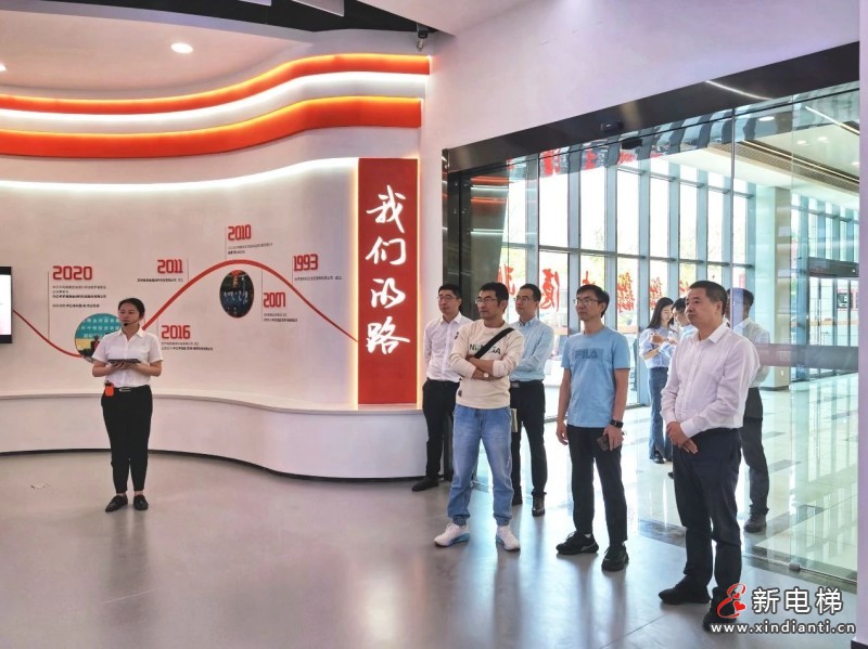 融合发展新机遇 携手开启新未来|“苏州江南嘉捷电梯有限公司”与“苏州中亿丰控股集团有限公司”签订战略合作协议(图2) 融合发展新机遇 携手开启新未来|“苏州江南嘉捷电梯有限公司”与“苏州中亿丰控股集团有限公司”签订战略合作协议(图2)