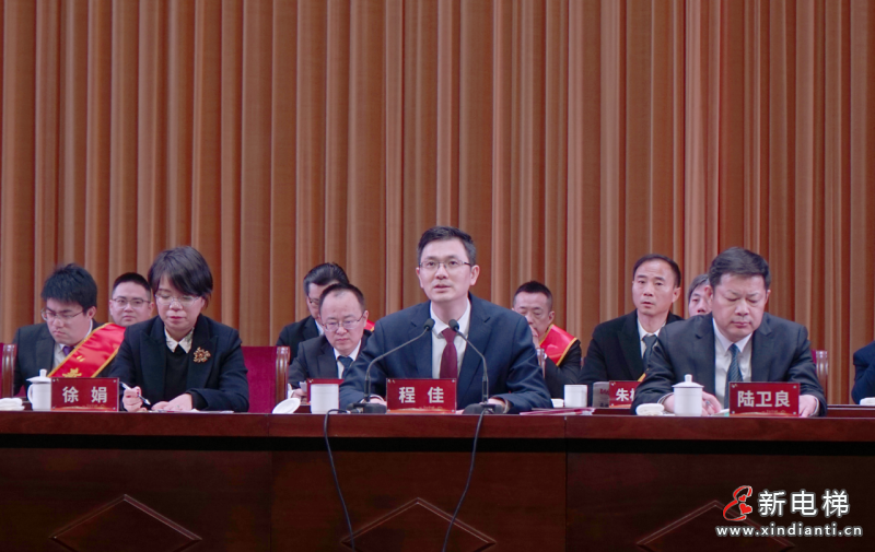 开门红丨森赫电梯捧回新牛企业、国家专精特新“小巨人”企业、重才爱才企业三项政府大奖(图2) 开门红丨森赫电梯捧回新牛企业、国家专精特新“小巨人”企业、重才爱才企业三项政府大奖(图2)
