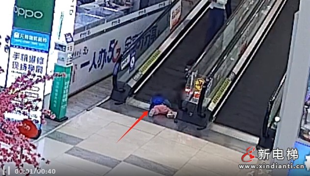 东莞塘厦：又有孩子手指被卷进扶梯 一声叹息！扶梯“咬人”并不鲜见