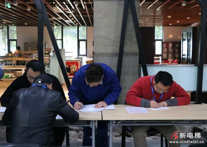 热血传承雷锋精神,爱心点亮生命希望|江南嘉捷连续20年开展无偿献血活动(图2) 热血传承雷锋精神,爱心点亮生命希望|江南嘉捷连续20年开展无偿献血活动(图2)