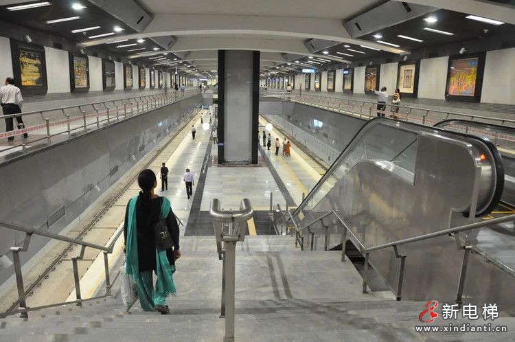 康力189台重载扶梯持续助力印度轨交建设(图2) 康力189台重载扶梯持续助力印度轨交建设(图2)