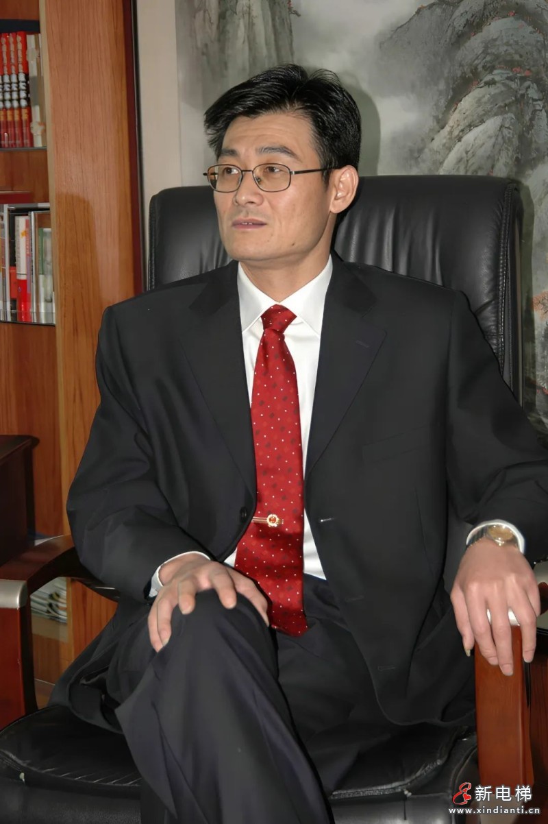 追忆王友林:电梯大王和他的“康力梦”(图2) 追忆王友林:电梯大王和他的“康力梦”(图2)