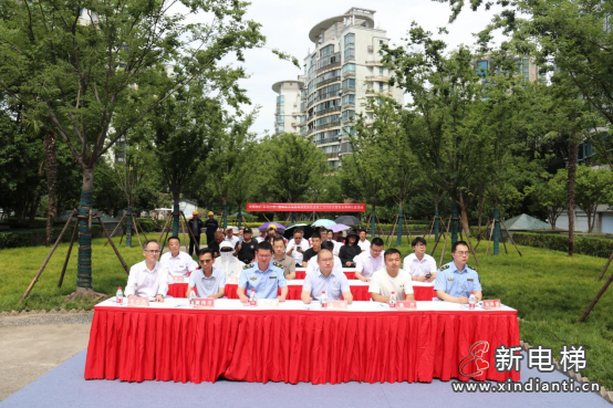 国债支持，康力助力！吴江盛泽东方花园29台老旧电梯焕新交付！