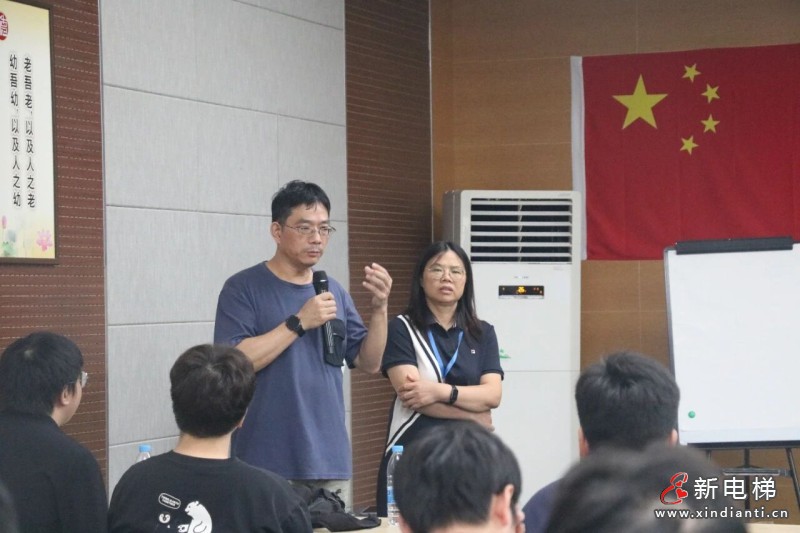 访企汇智践新知,产学联动启未来 苏州大学研究生走进江南嘉捷参观学习(图5) 访企汇智践新知,产学联动启未来 苏州大学研究生走进江南嘉捷参观学习(图5)