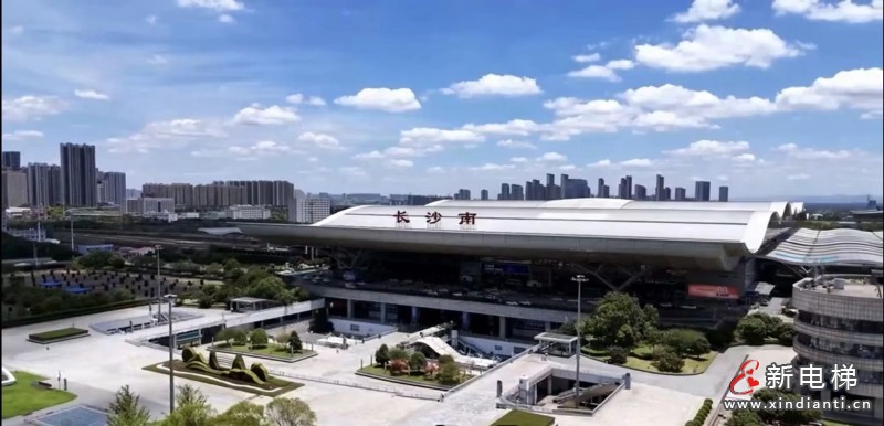 新电梯网早新闻 2025年12月24日 冬月初五 星期三