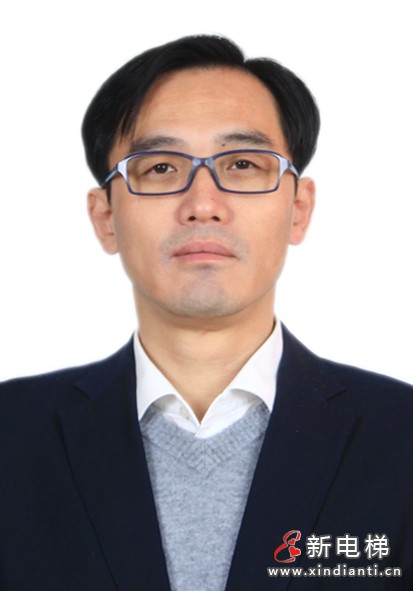 潘国强