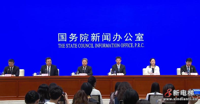 城市更新红利落地：老旧小区加装电梯等民生项目 可简化或豁免规划审批